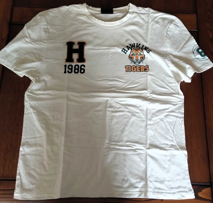 T-Shirt XL Stranger Things 1986 Hawkins Tigers XL