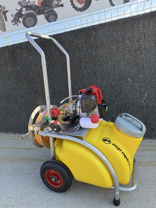 Pulverizador carrinho  30 litros