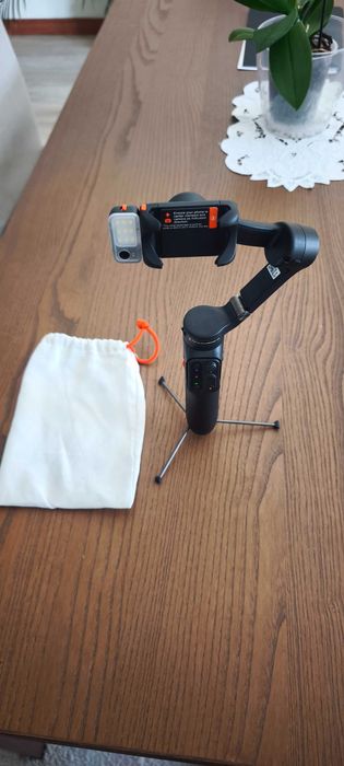 Hohem iSteady V3 Gimbal Stabilizer for Smartphone