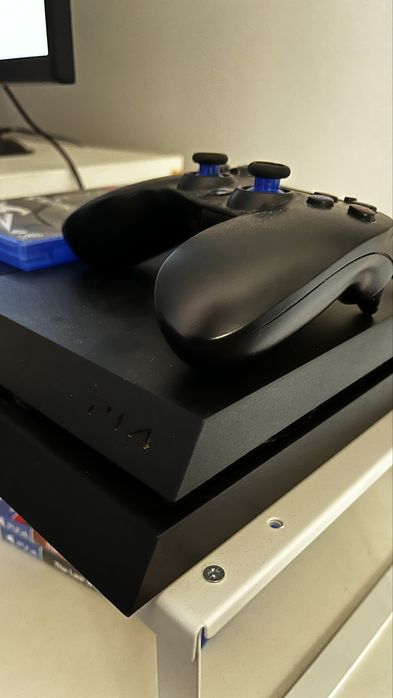 Playstation 4 (850GB)