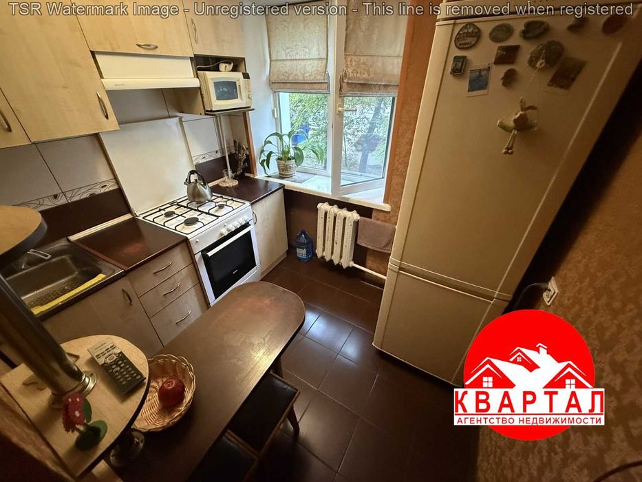 Продаж 4к квартири в гарному стані з меблями, вул. Чумаченка