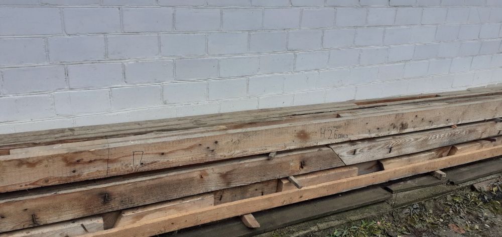 Балки, брус , дошка для будівництва