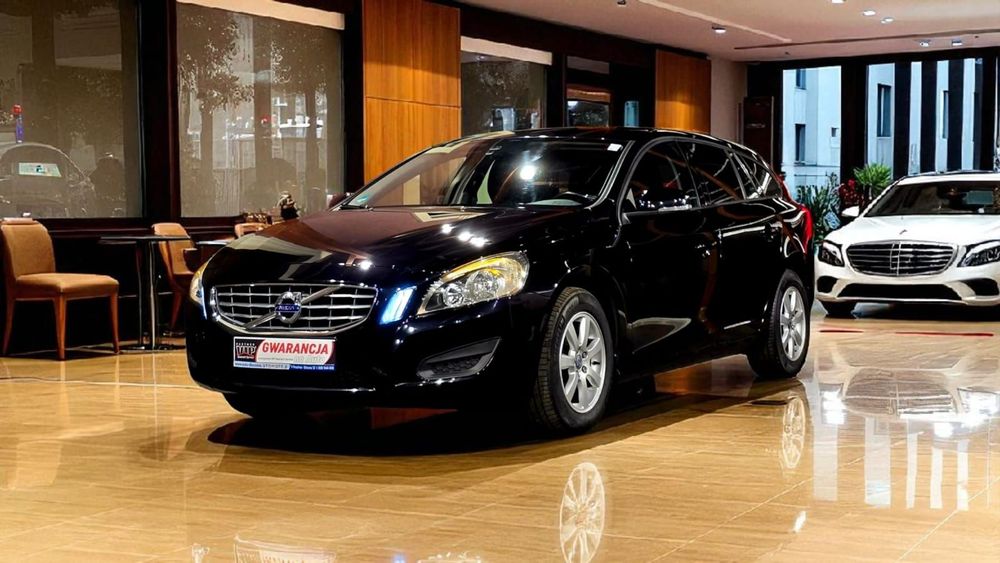 Volvo V60 Bewypadkowy+Udokumentowany Przebieg-Gwarancja Pisemna