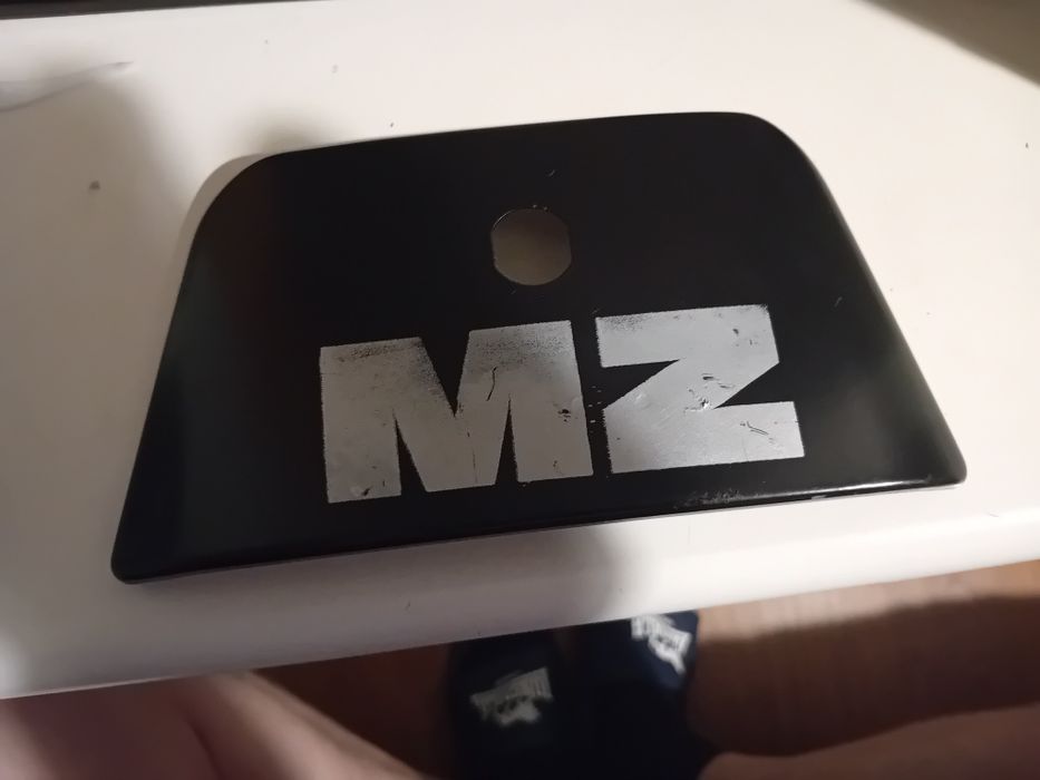 Sprzedam klapkę siedzenia mz