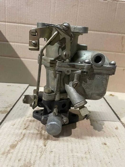 Карбюратори, помпа, бензонасос Газ 51,Газ 52, Газ 53, Газ 66, Уаз, Зил