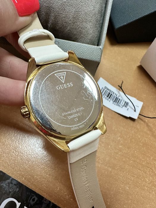 Годинник Guess GW0251L1