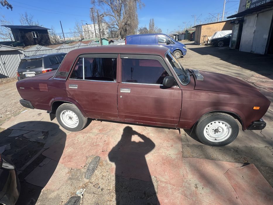 Продам ваз 2107 1985рік