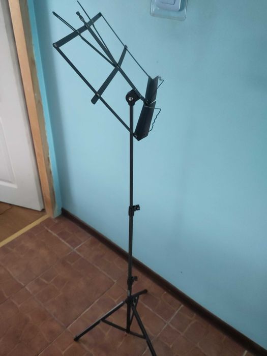 Puplit na nuty Ambra