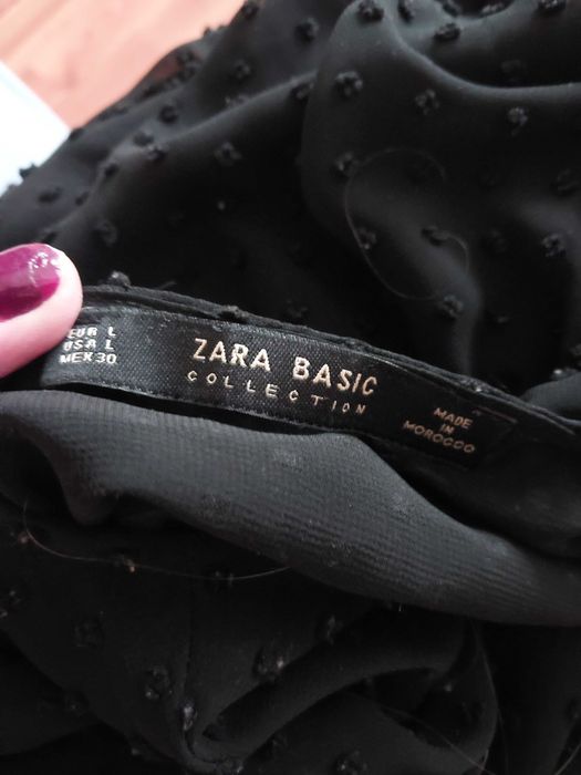 Czarna sukienka Zara