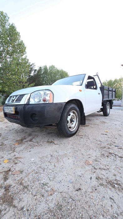 Carrinha Nissan D22
