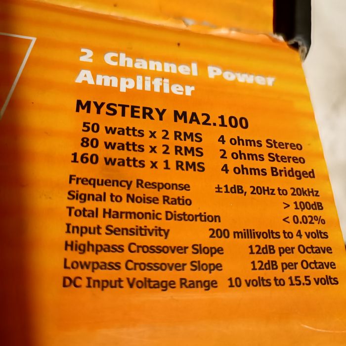 Підсилювач аудіо на авто і саббуфер у подарунок.