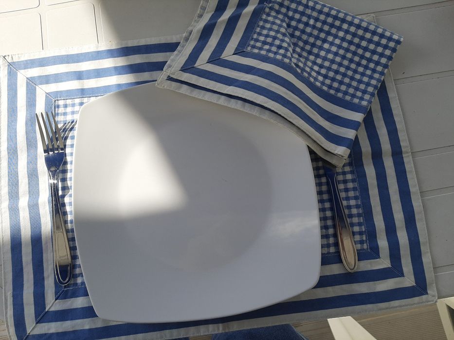 2 individuais de mesa