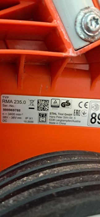 Corta relva a bateria Stihl RMA 235