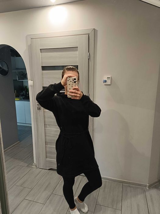 Bluza Calvin Klein czarna z kapturem M długa