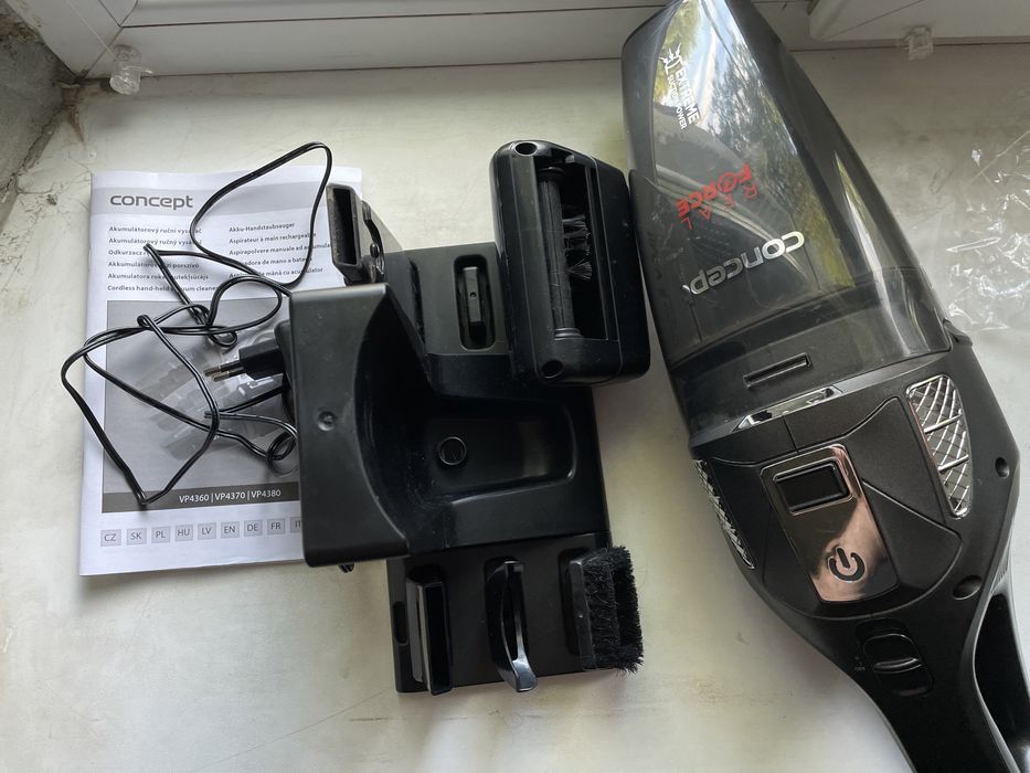 Продам пылесос ручной concept real force VP4380