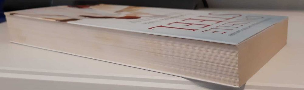 À primeira vista - Danielle Steel - Portes incluídos