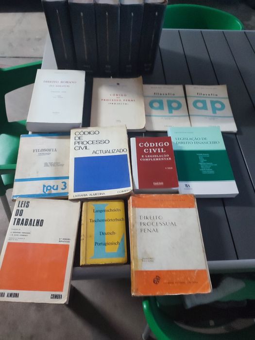 Livros antigos de cultura