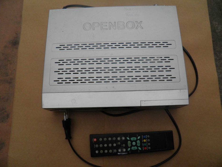 Продам спутниковий Тюнер  OPENBOX X-800