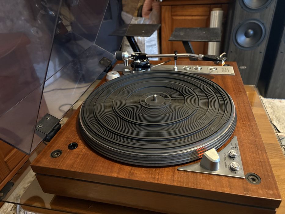 Gira discos Onkyo CP-700 m