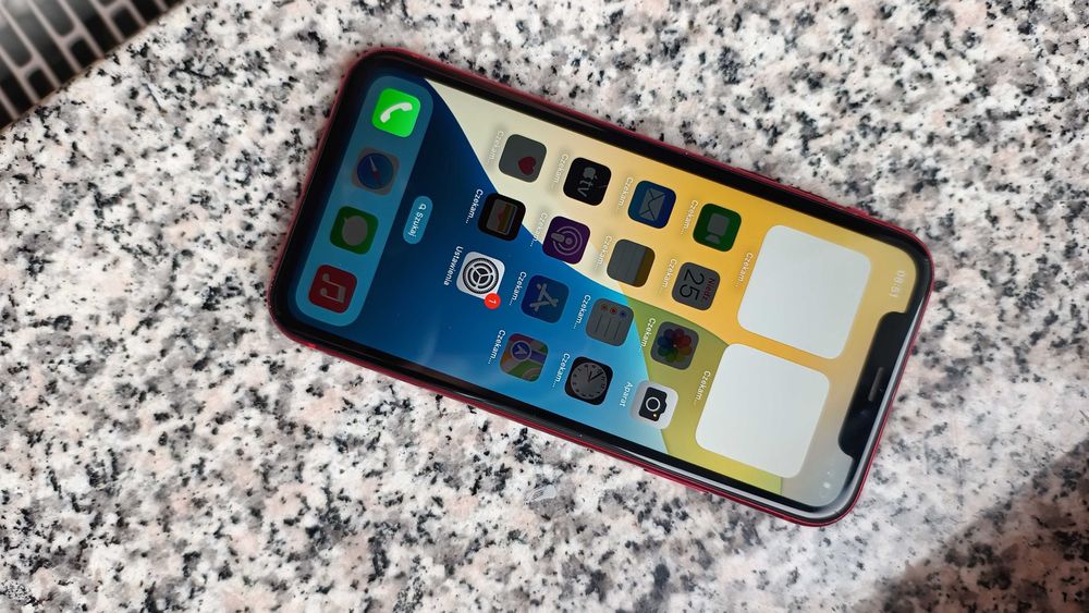 iPhone XR 64gb czerwony