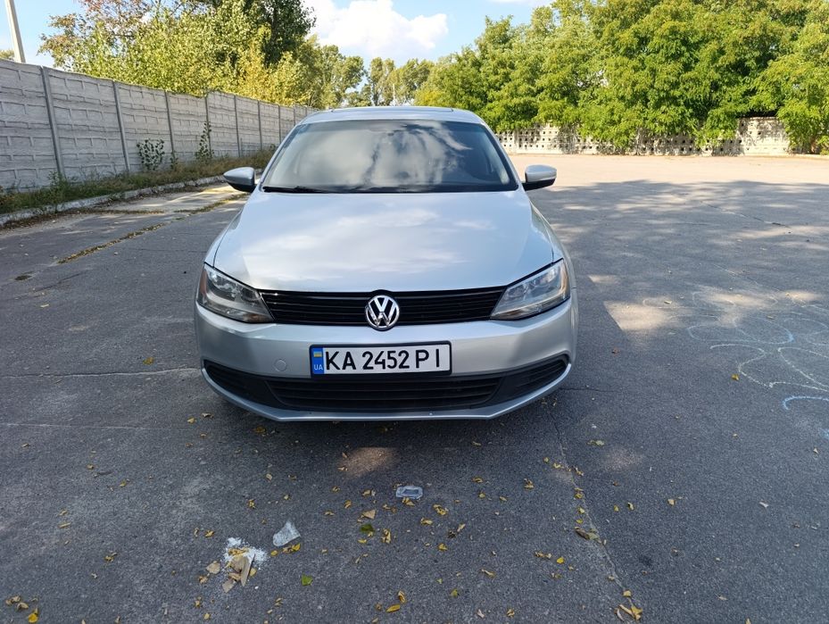 Продам volkswagen jetta в нормальном состоянии