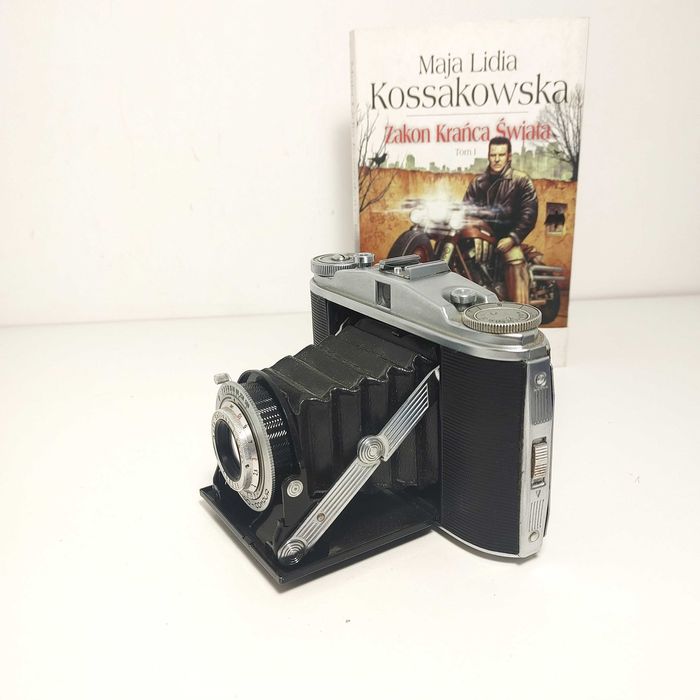 Mieszkowy aparat z 1952 r AGFA Isolette II 85mm 1:4,5 Synchro