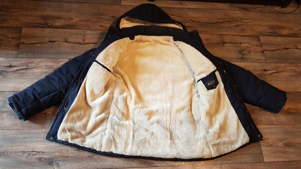 Пуховик. Размер 48/178.