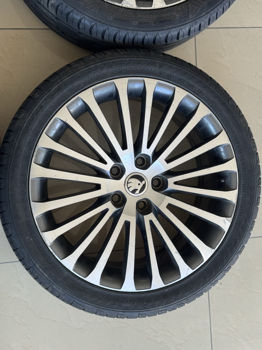 Продам комлект VAG оригінальних дисків RONAL  R18 5x112 7,5Jx18H2 ET46