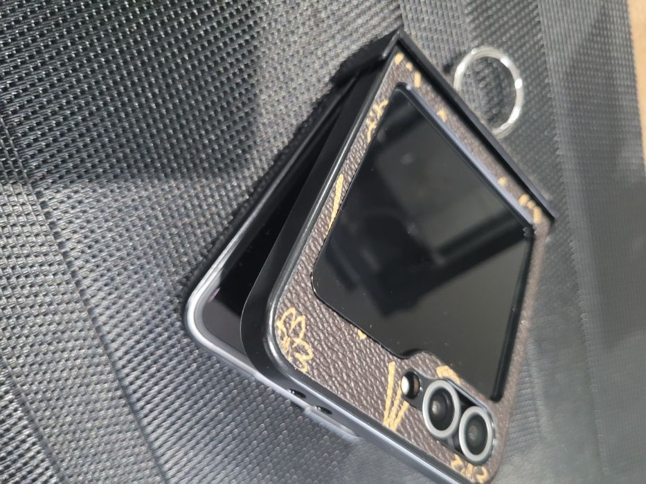 Etui zflip 6 nowe wyprzedaż