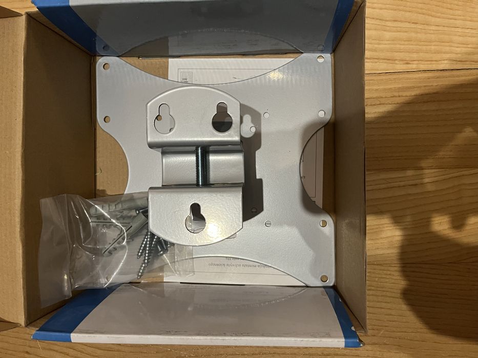 Uchwyt ścienny do LCD