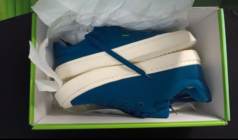 Shadow blue canvas carium