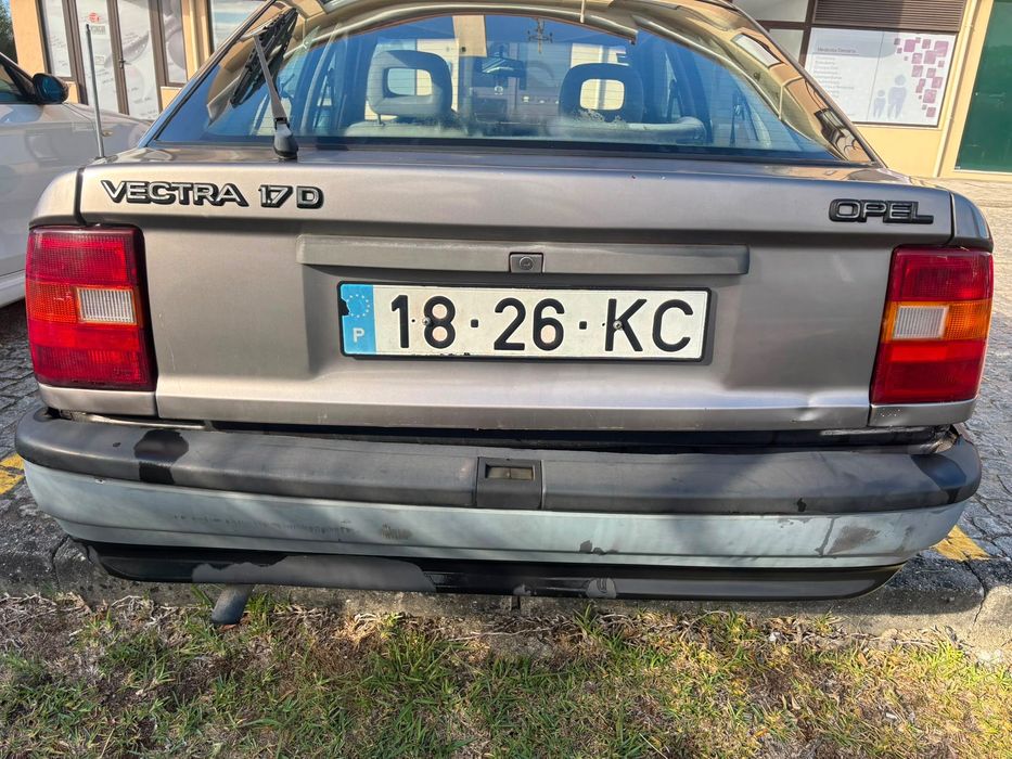 Opel Vectra — fotografia 7