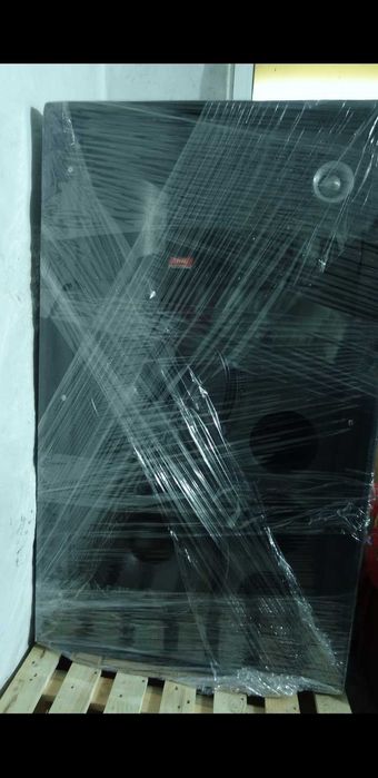 2 colunas JBL 4770 e acessórios