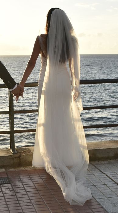 Suknia ślubna dopasowana