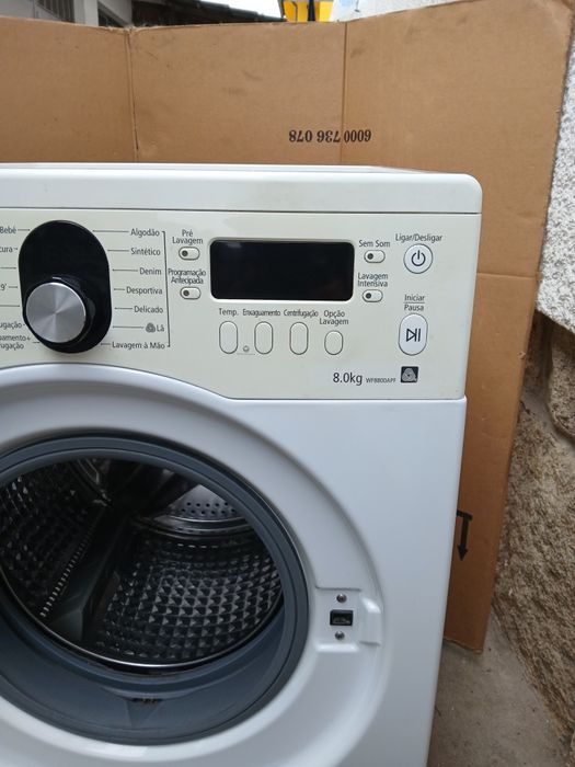 Máquina de lavar roupa Samsung 8 kgs