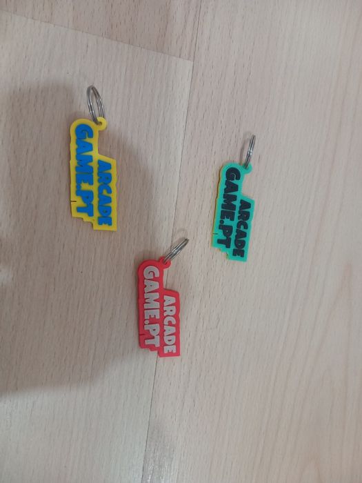 Porta chaves coloridos da arcade game.pt