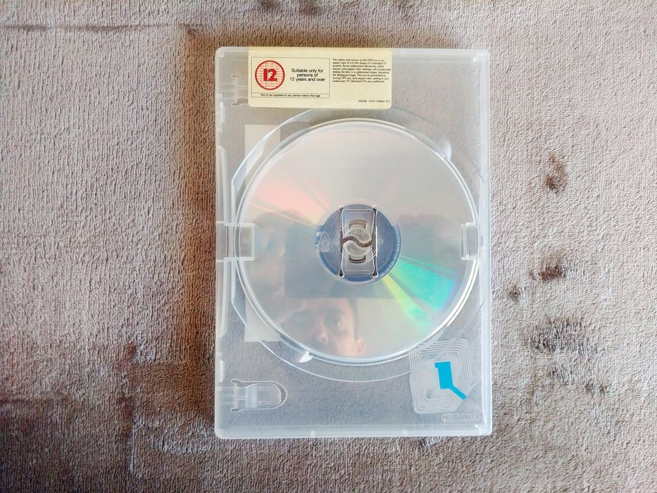 2 DVDs + 1 (oferta) Jimmy Hendrix + Deep Purple + Massive Attack