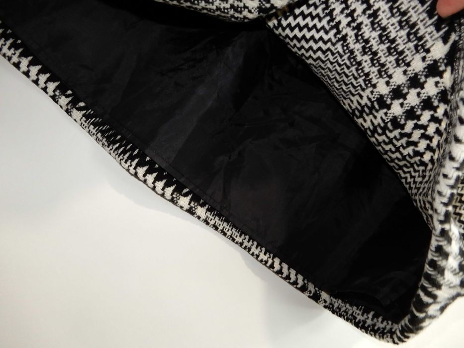 Spódnica do kolan pepitka ciepła jesień zima biała czarna 48 4XL