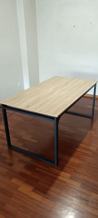 Mesa de jantar extensível 160CM / 200CM /  240CM
1,60M / 2,00M / 2,40M