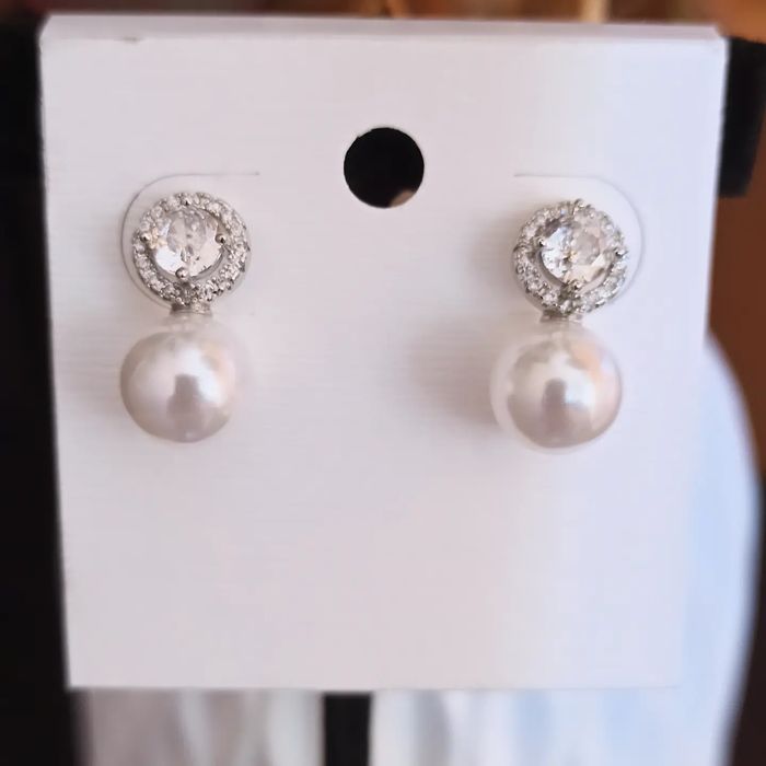 Brincos para cerimónia