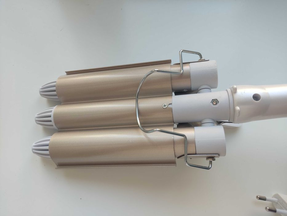 Плойка Щипцы Для Волос Тройна (требуется ремонт)