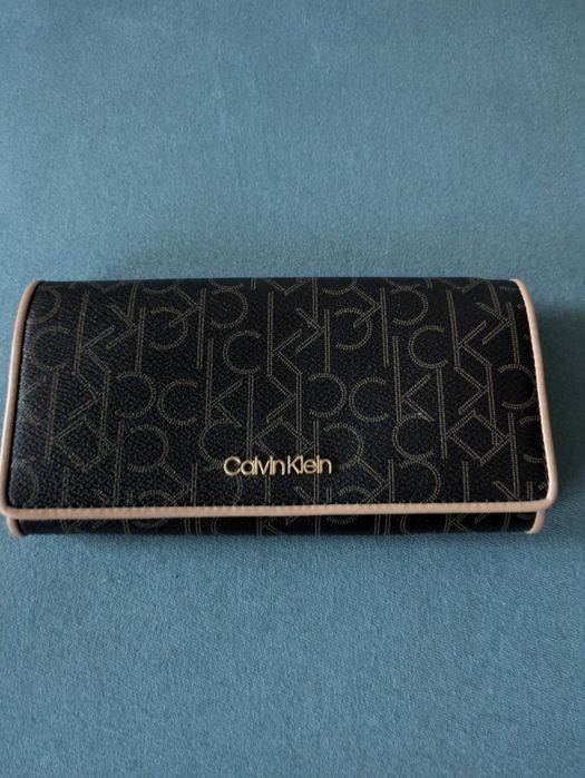 Portfel damski brązowy Calvin Klein nie używany