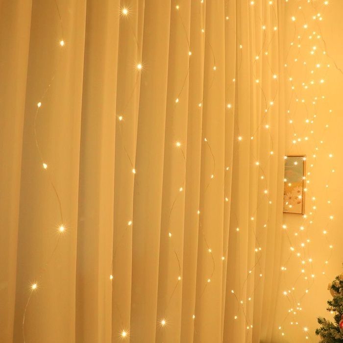 Вогники, гірлянда штора