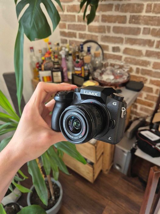 Panasonic Lumix G7 + 14–42 mm | tylko 8 tys. zdjęć | bateria + ładowarka + torba