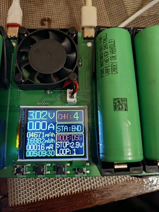 Акамулятори 21700