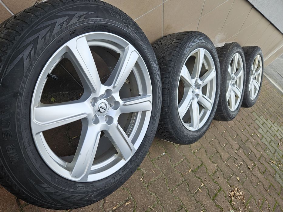 Oryginalne Felgi Aluminiowe 19" Volvo xc90 xc60 Ford 5x108 ET42.5