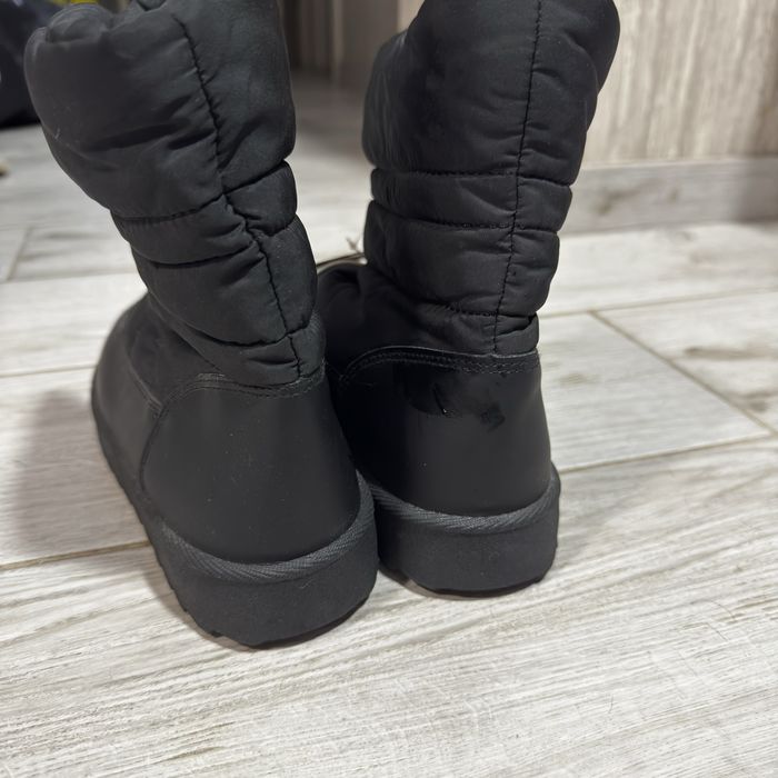 LC WAIKIKI Теплі сапожки (37 розмір)