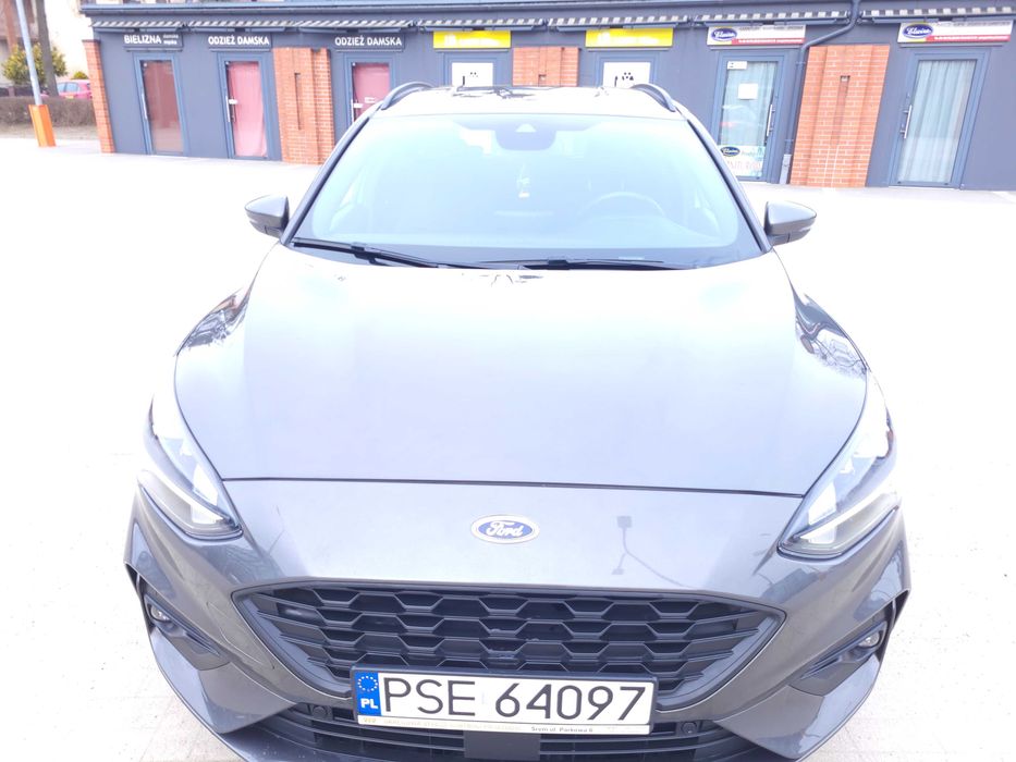 Ford Focus mk4 kombi st line