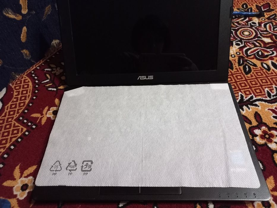 Продам нетбук Asus