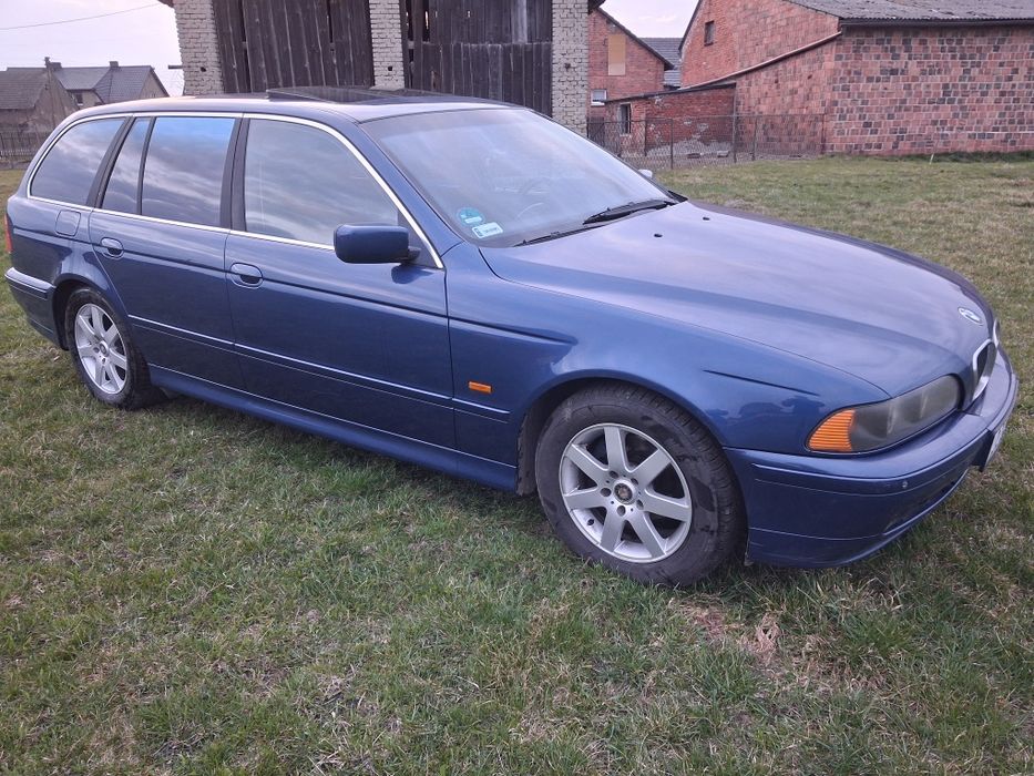 BMW e39 2.2  170KM benzyna